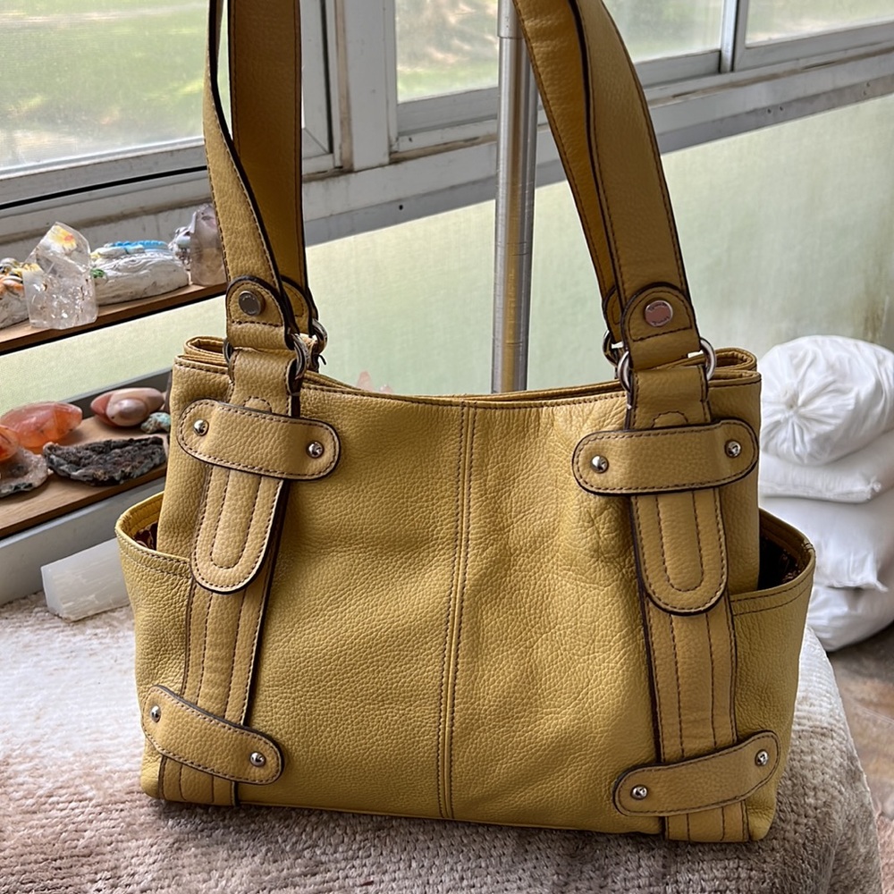 Tignanello Leather Shoulder Bag EUC